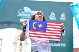 BIB: 
                            <button type="button" onclick="openModal(24884837)" class="btn btn-primary btn-sm float-right btn-popup" data-toggle="modal" data-target=".modal-high-quality">
                        <i class="fas fa-shopping-cart"></i> Add to Cart
                    </button>
                                            <button type="button" onclick="isThisMe(24884837, true)" class="btn btn-success btn-sm float-right btn-popup btn-isme hidden" data-toggle="tooltip" data-placement="bottom" title="นี่คือรูปของคุณใช่ไหม คลิกที่นี่เพื่อเอาเข้าอัลบั้ม">
                        <i class="fas fa-plus"></i> Add to album
                    </button>
                    <button type="button" onclick="isThisMe(24884837, false)" class="btn btn-warning btn-sm float-right btn-popup btn-isnotme hidden">
                        <i class="fas fa-ban"></i> Remove from album
                    </button>